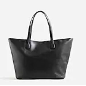 NWT BERKELEY TOTE IN LEATHER
